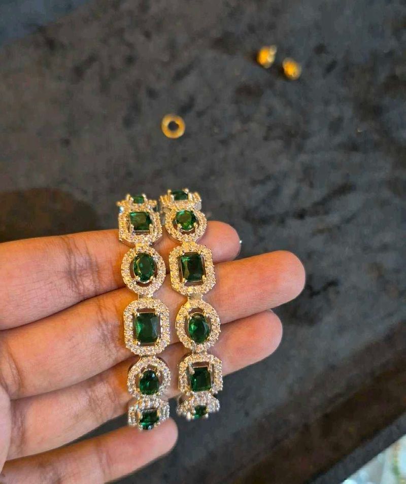 Stunning Emerald &amp; Diamond Bangles