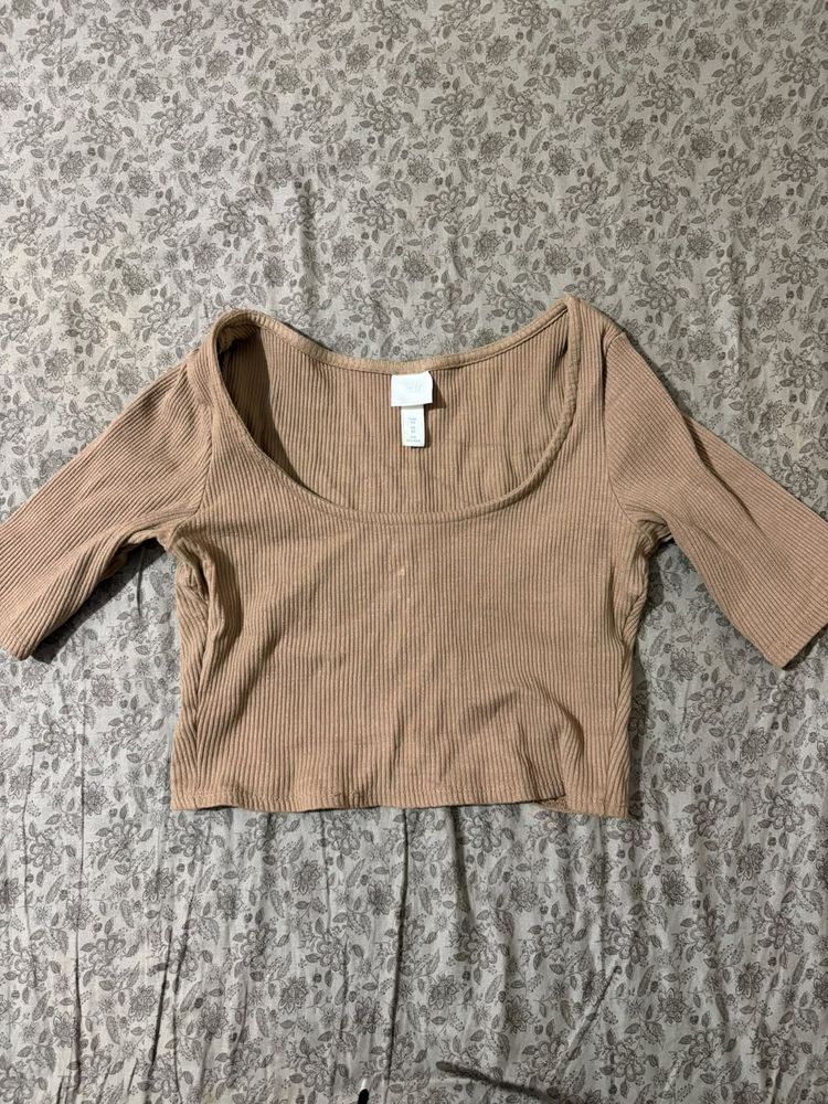 Ribbed Cropped Top