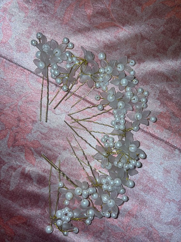 Set of 10 Pearl Flower Hair Pins