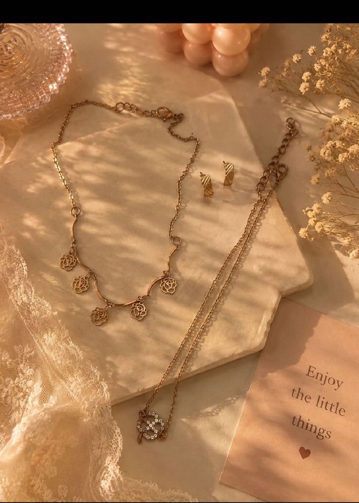 Elegant Rose Necklace &amp; Earrings Set