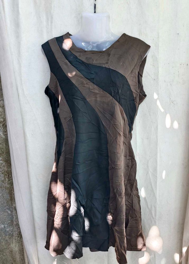 132510. Stylish Sleeveless dress