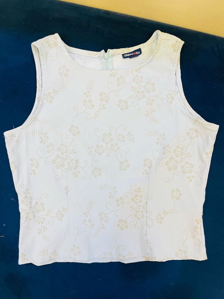 Floral Print Sleeveless Top
