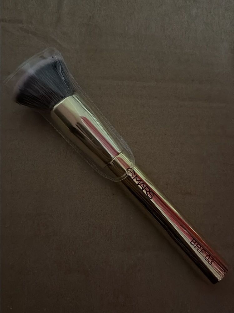 MARS Artist's Arsenal Foundation Brush