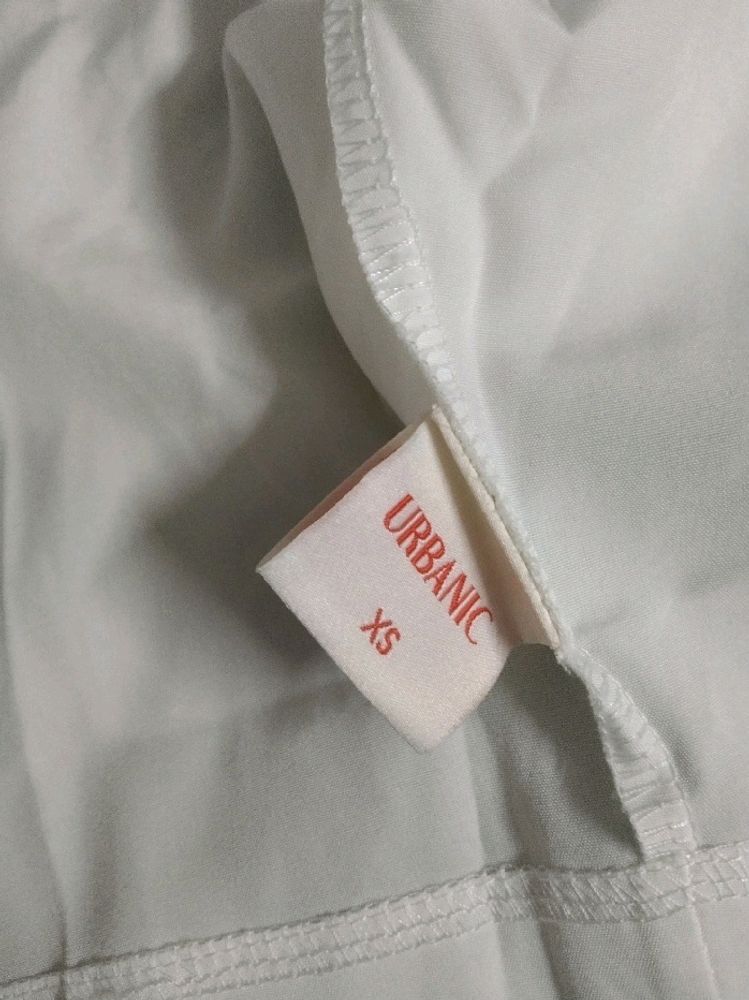 Urbanic White Top - S