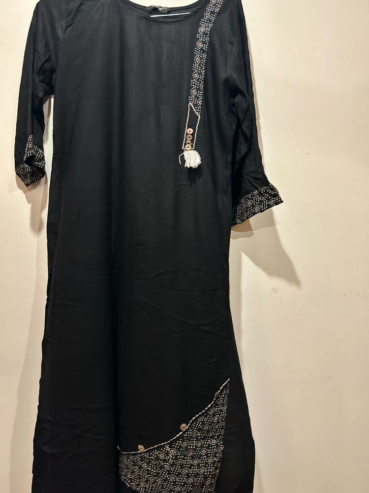Black Kurta Pant Co-ord Set with Ethnic Print