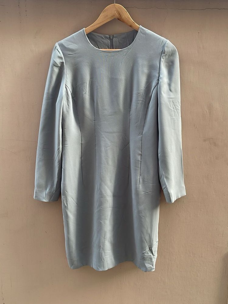 Elegant Light Blue Long Sleeve Dress