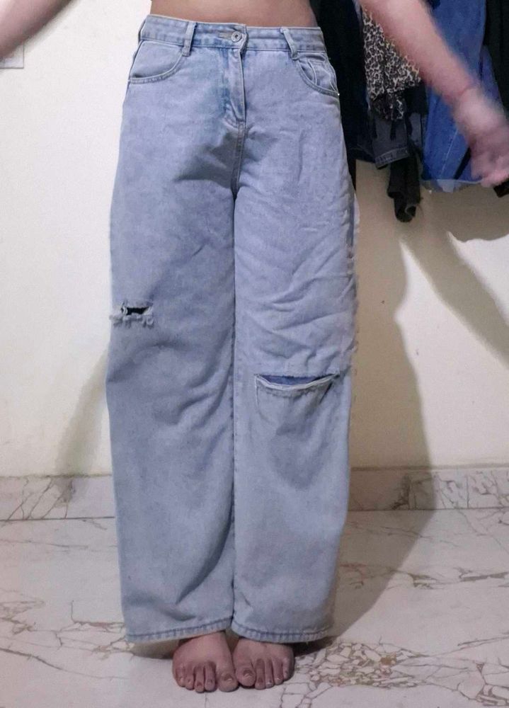 Light Wash Ripped Wide Leg Jeans