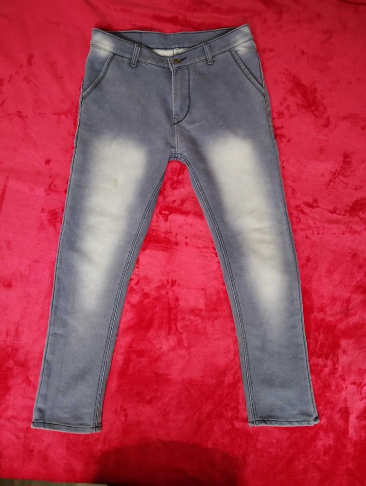 Light Wash Slim Fit Jeans