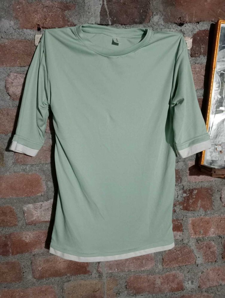 Green T-shirt Brand New M Size