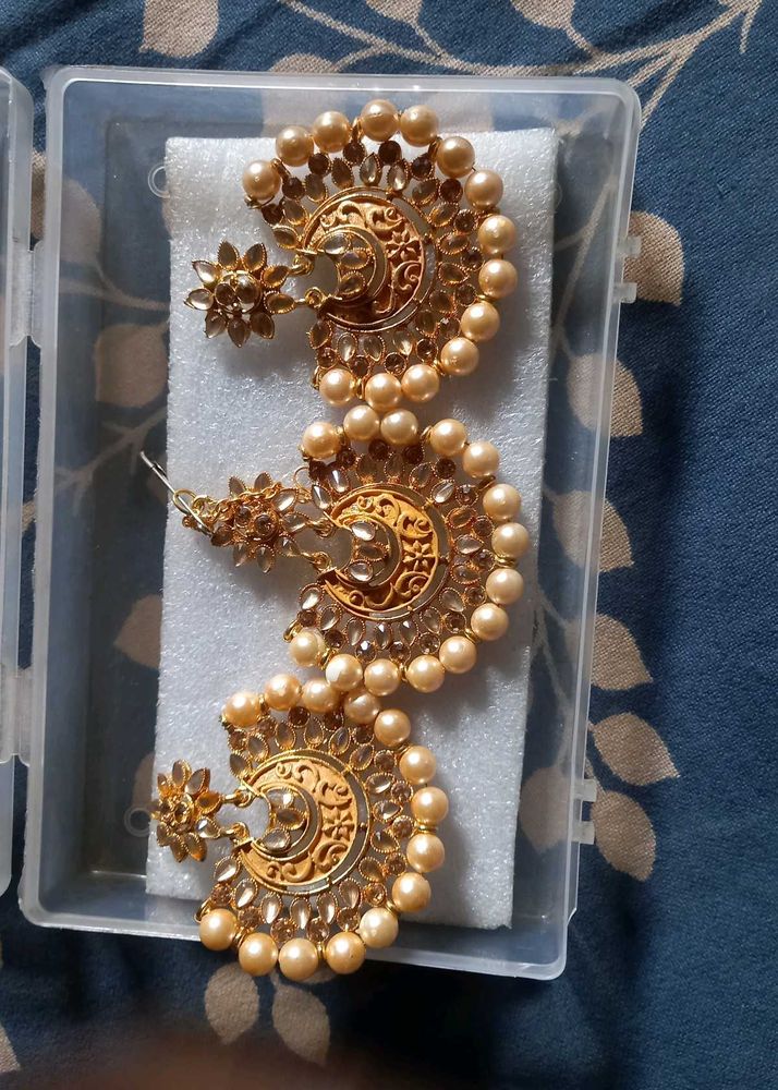 Elegant Gold-Tone Pearl Earrings