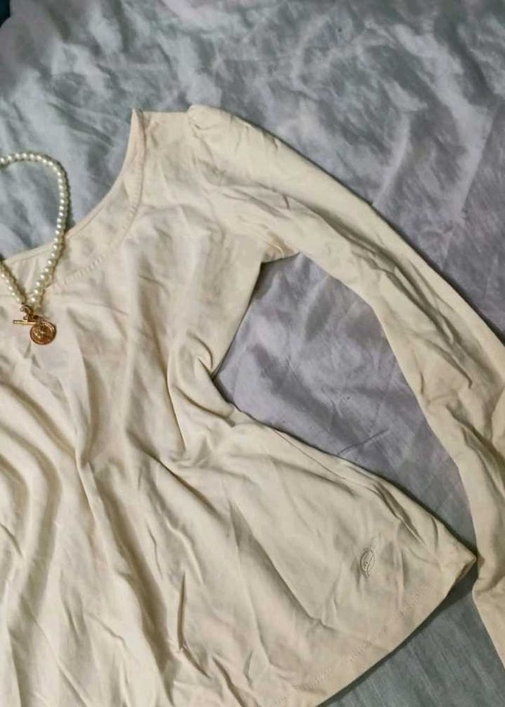 🌟🤍Y2k Cream Long Sleeve Top