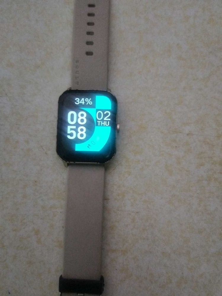 boult drift smartwatch with charging cables