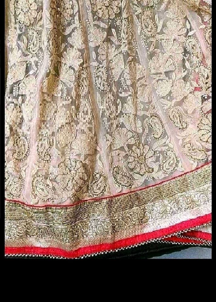 beautiful saree lehenga good condition