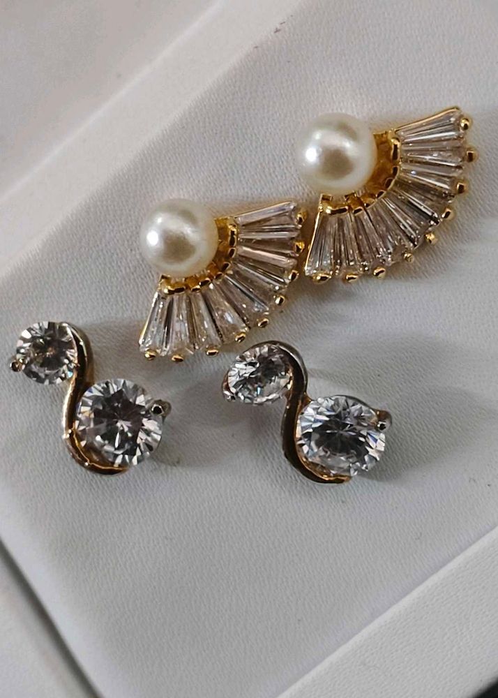 Elegant Pearl and Crystal Earrings Set