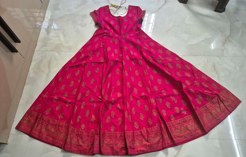 Beautiful Pink Ethnic Gown