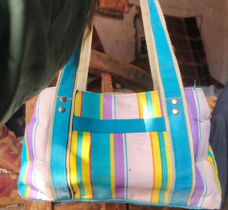 Colorful Striped Shoulder bag 🛍️