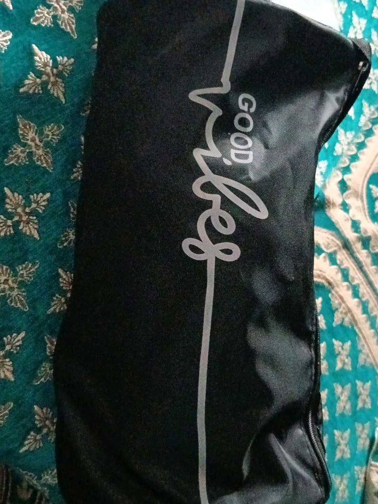Good Vibes Travel Bag