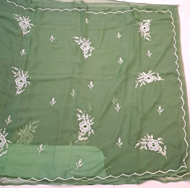 Saree With Embroidery And Pearl Work