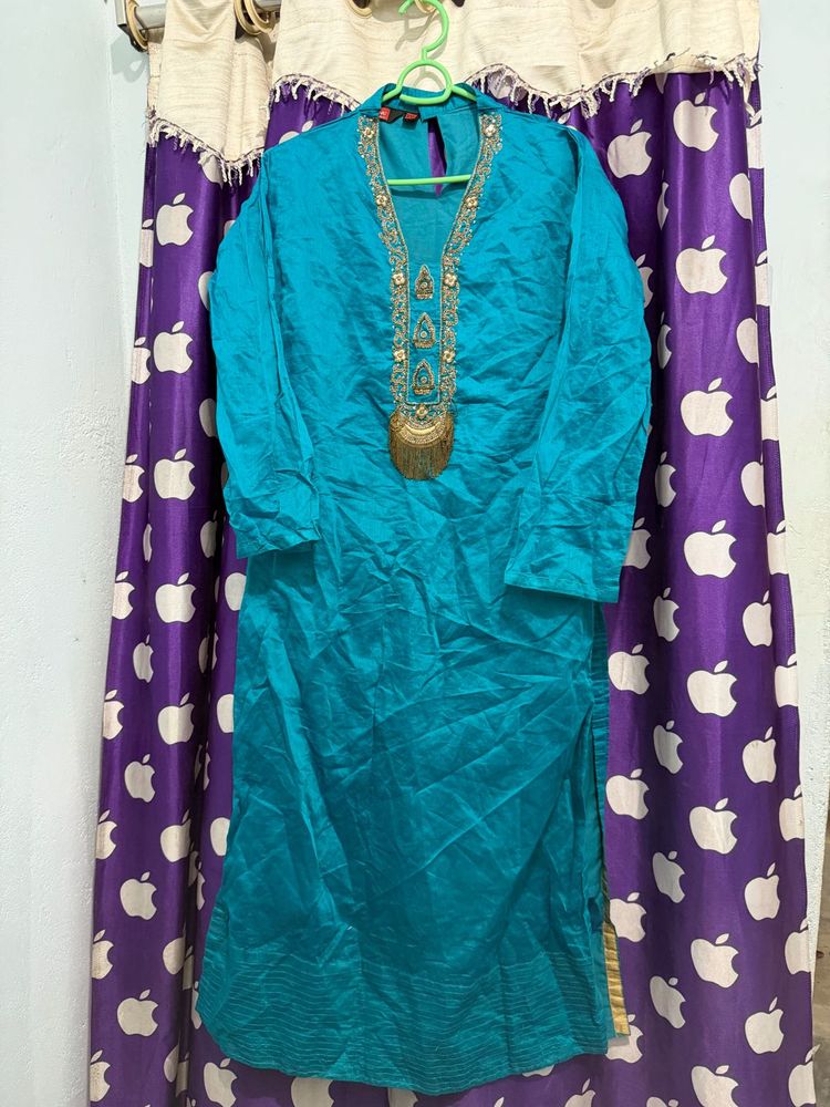 Teal Kurta with pant Embellished Neckline