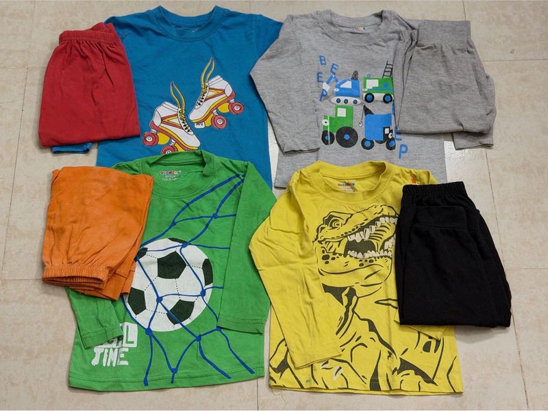 toddlers T-shirts with pajamas/ set of 4