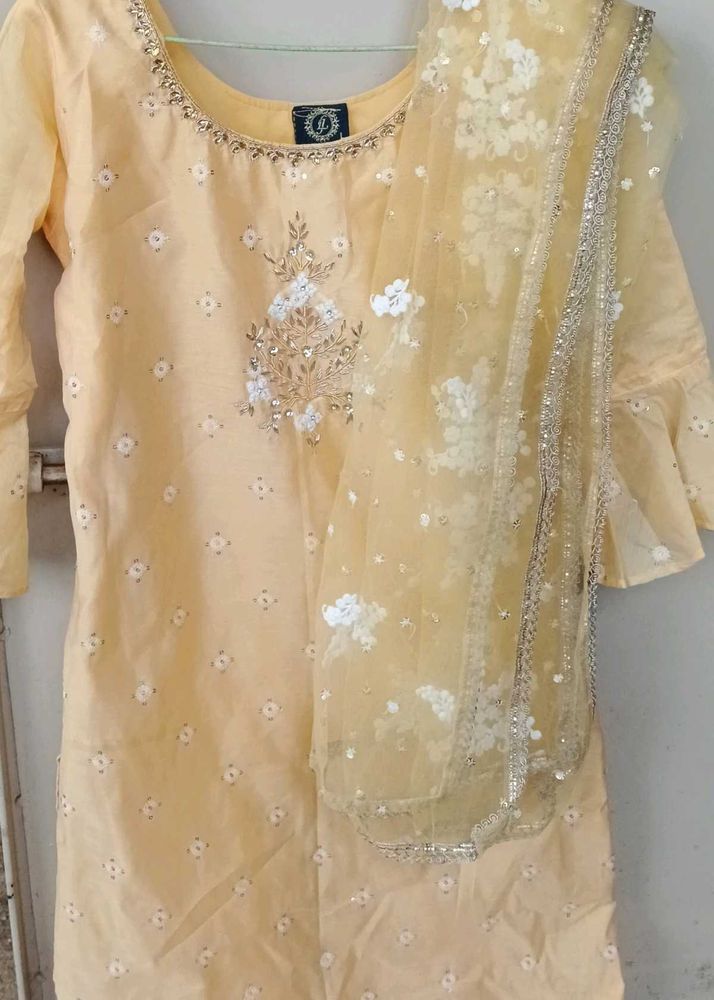 butter yellow kurta set for women