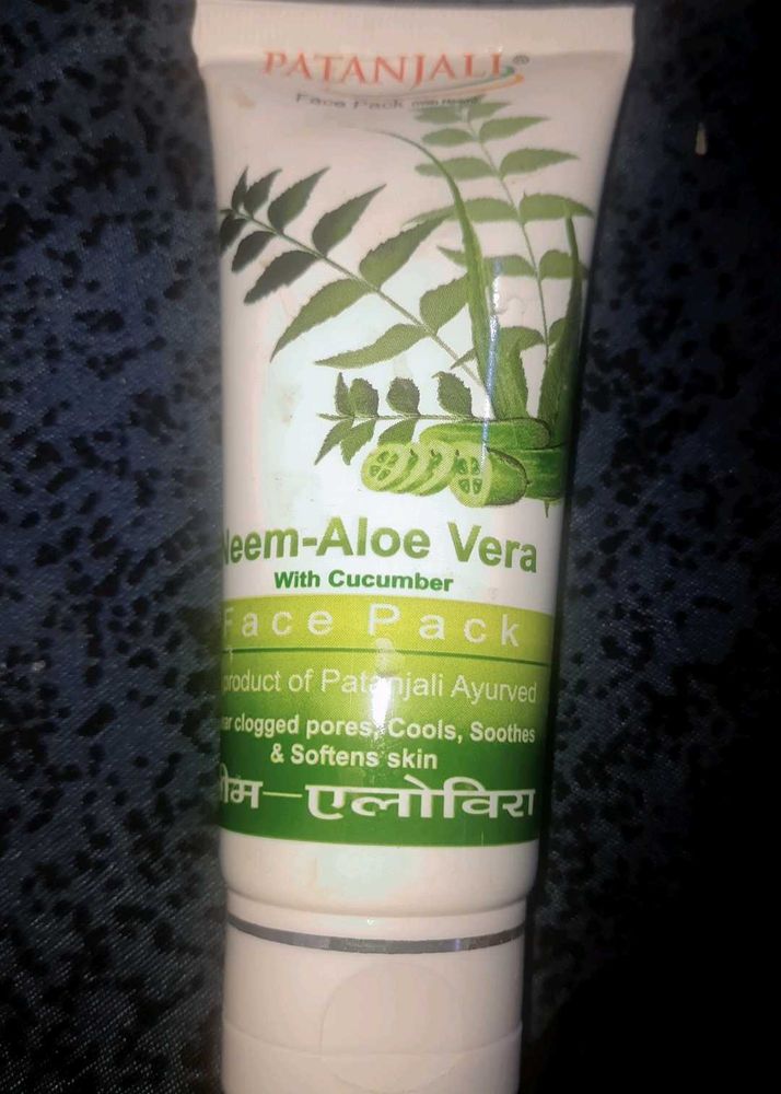 Patanjali Neem Aloe Vera Face Pack
