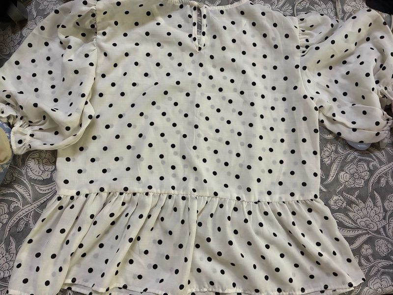 Zudio Polka Dot Ruffle Top