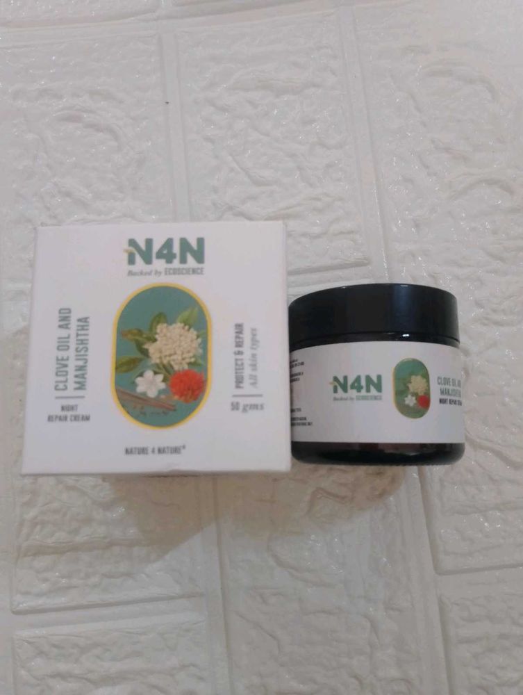 N4N Moisturizing Cream