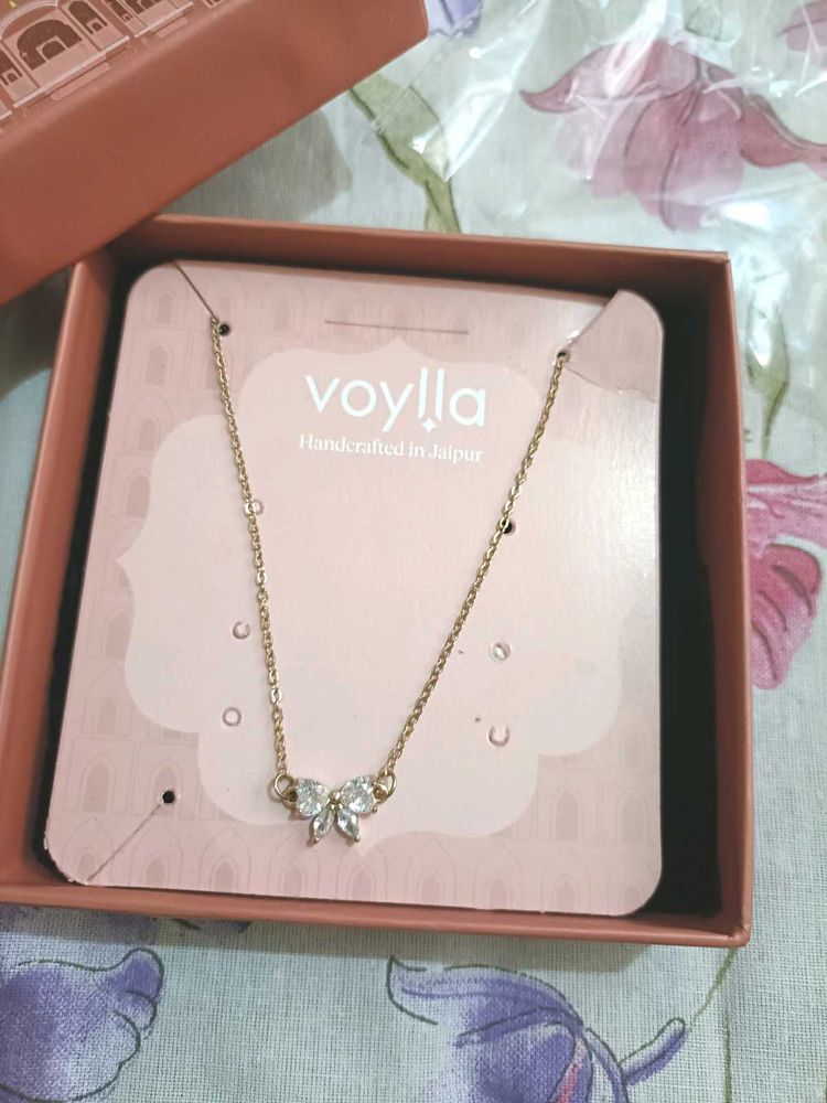 Voylla Bow Necklace - Handcrafted
