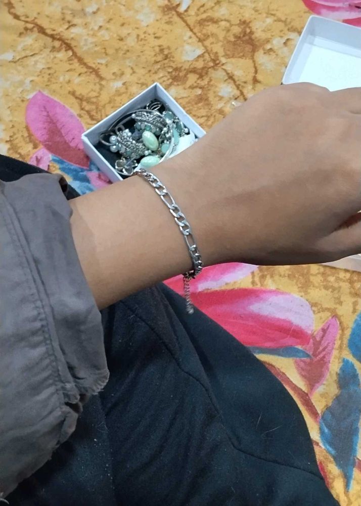 Silver Figaro Chain Bracelet