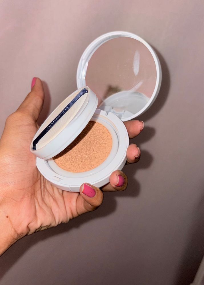 Missha Magic Cushion Moist Up SPF50+ PA+++