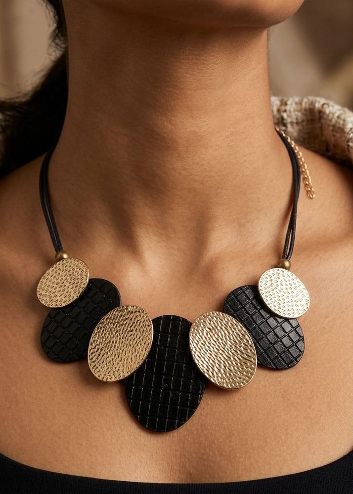 Statement Necklace | Stylish ✨