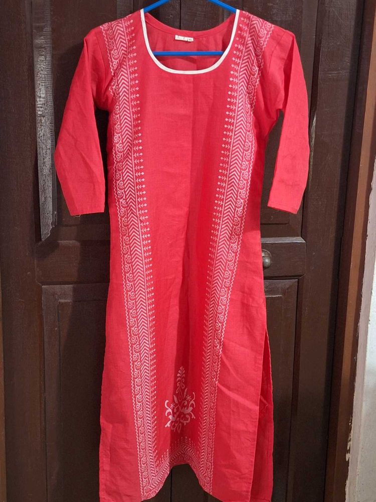 Vibrant Red Embroidered Kurta
