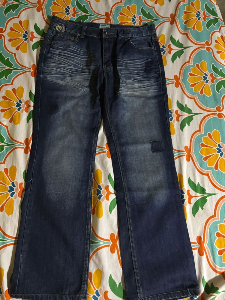 Men's Blue Distressed Denim Jeans