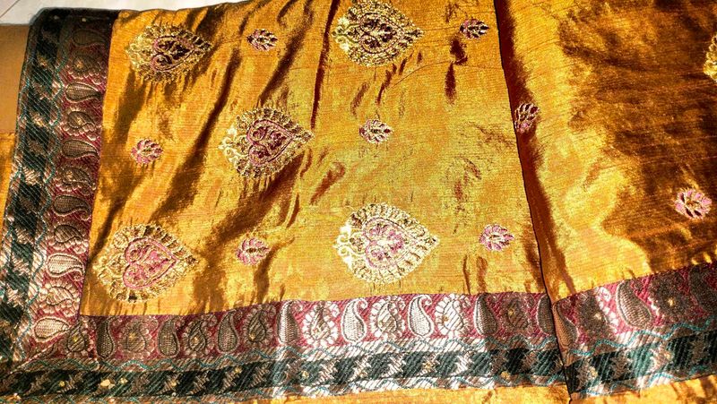 Elegant Gold Silk Saree