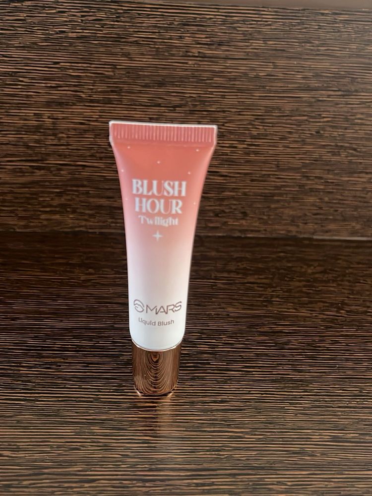 Mars "Blush Hour" Liquid Blus