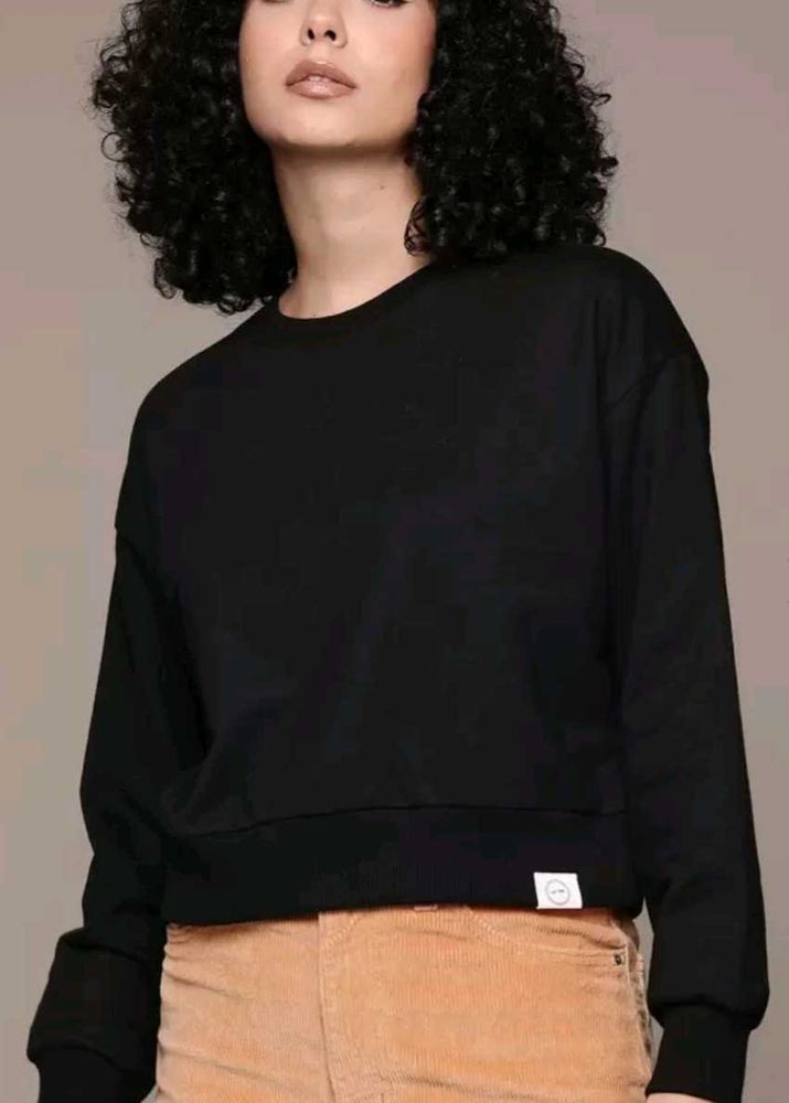 BLACK SWEATSHIRT FOR WOMEN