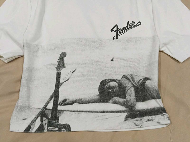Fender Graphic Baby Tee 🖤 | Vintage Grunge / Y2K