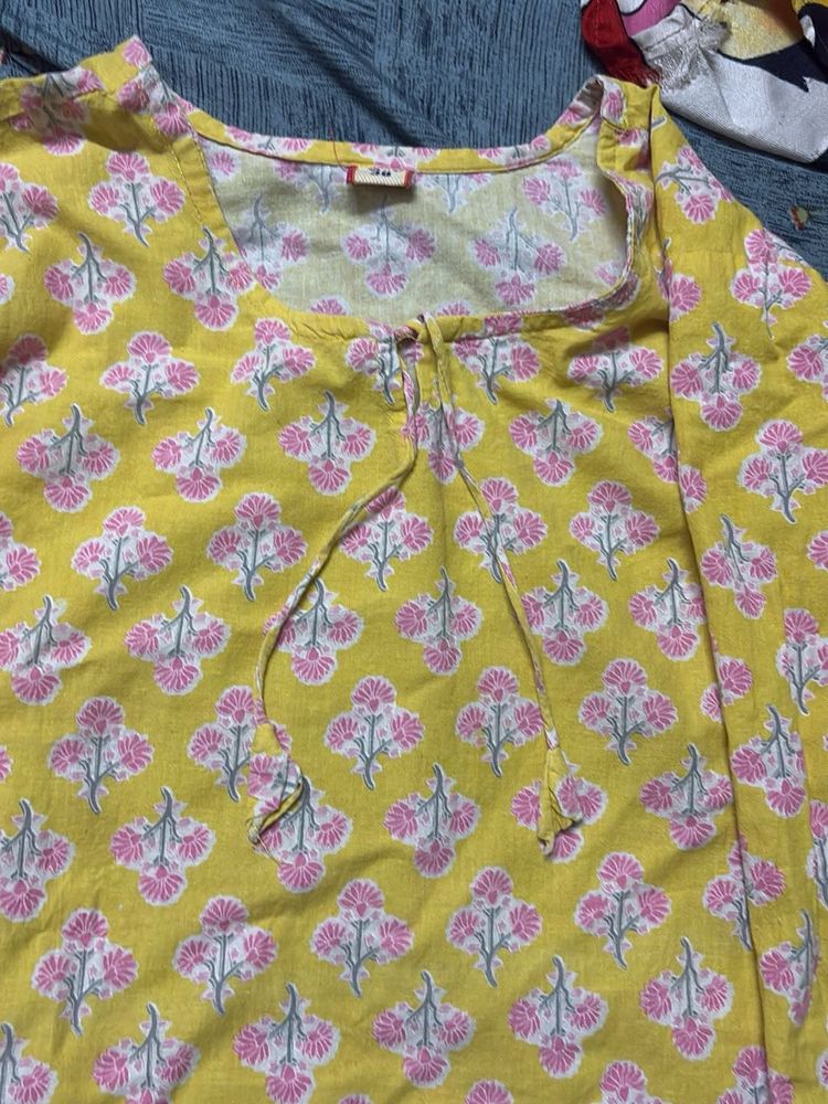 Yellow short kurti