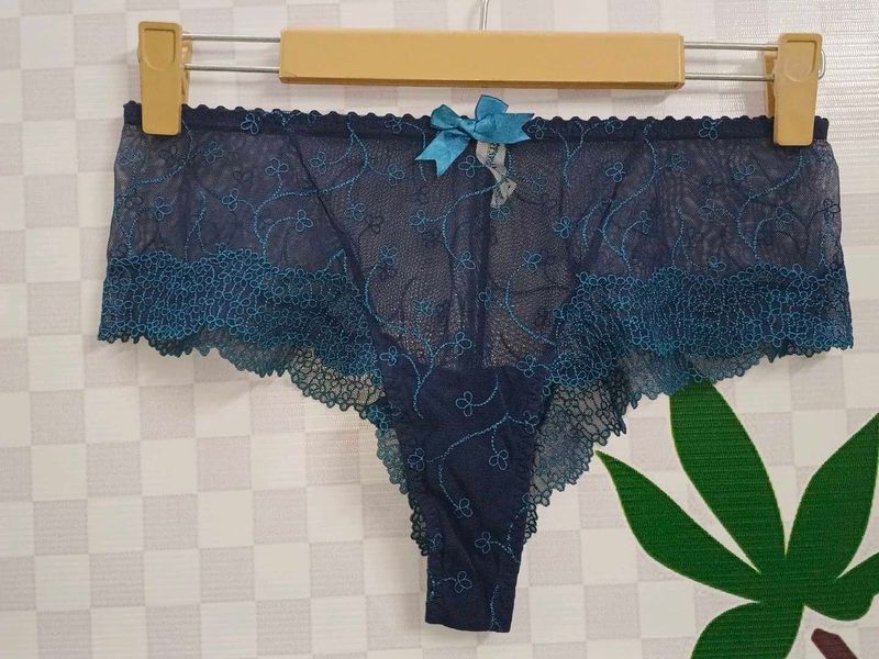 (1300)Navy Blue Lace Panty with Bow