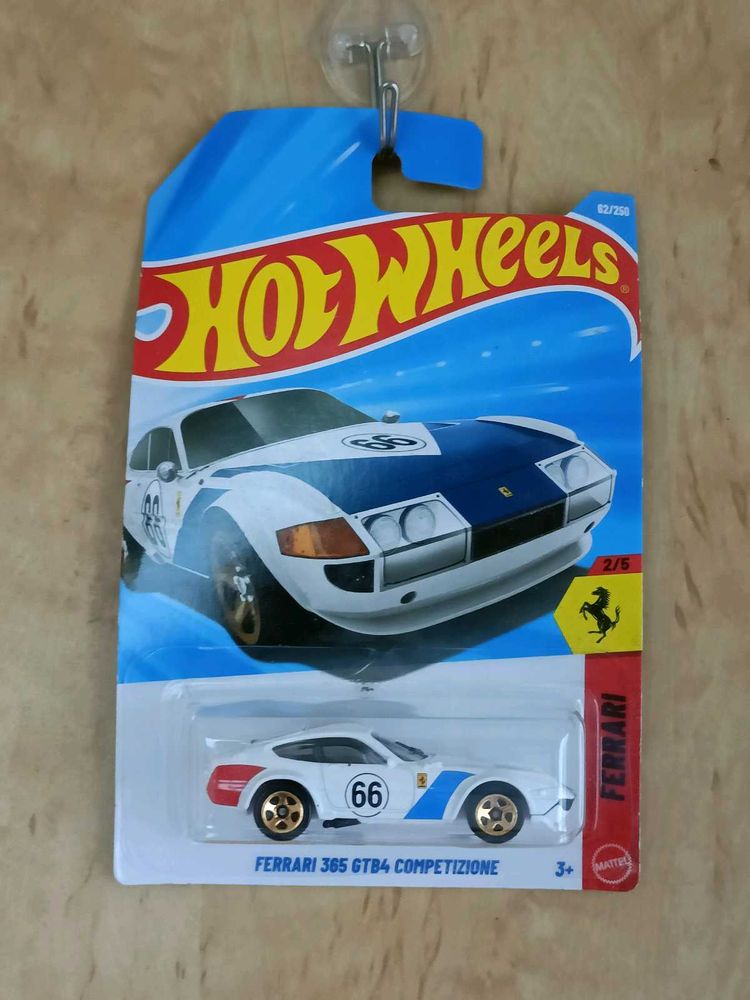 Hot Wheels Ferrari 365 GTB4