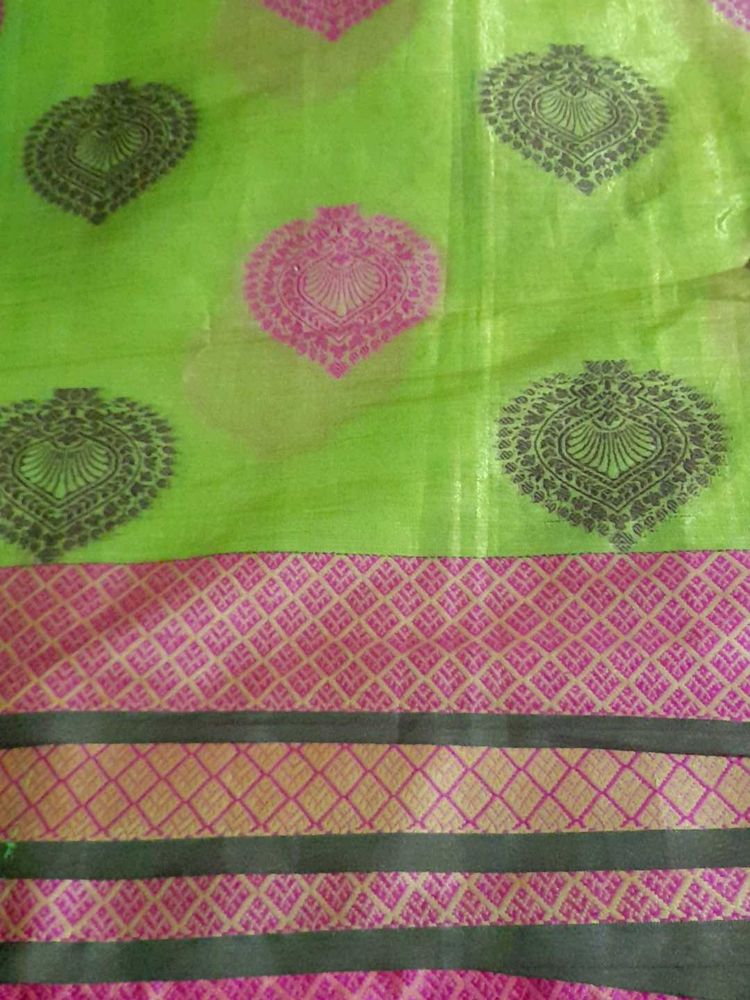 Green &amp; Pink Silk Saree