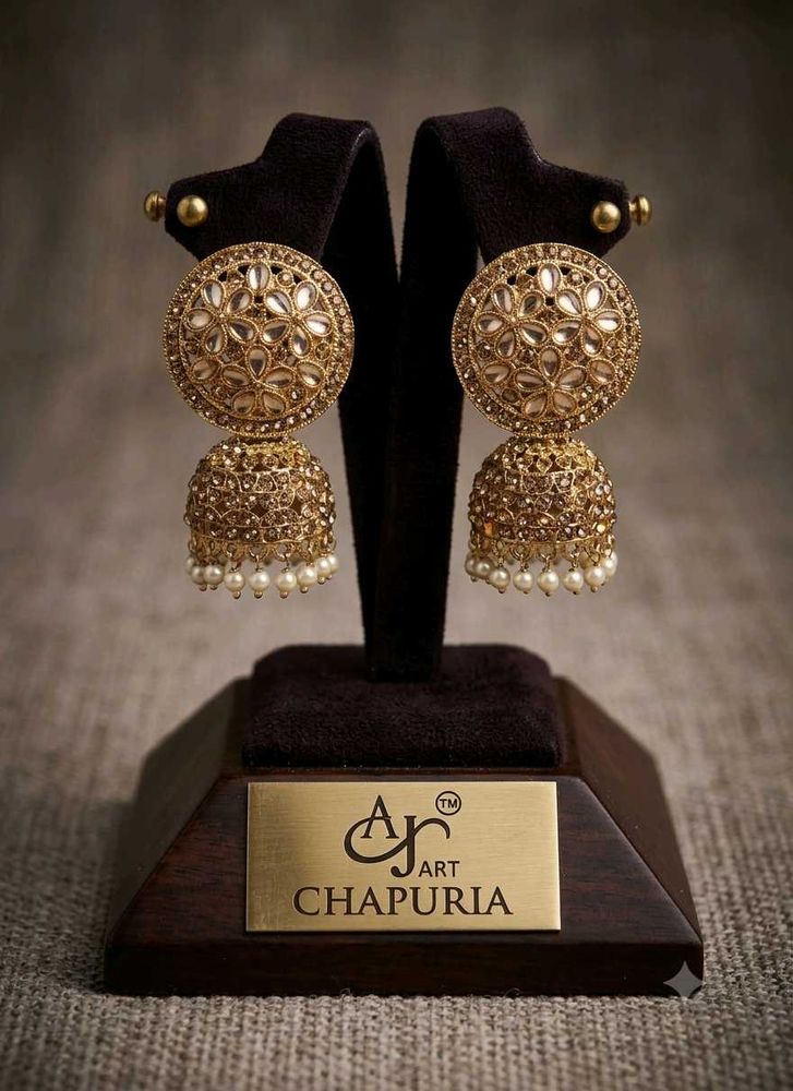Exquisite Jhumka Earrings with Pearls