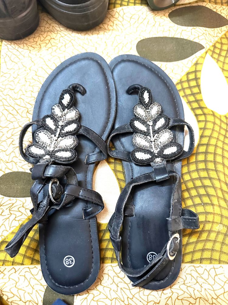 Aditya Birla Black Sandal Unused