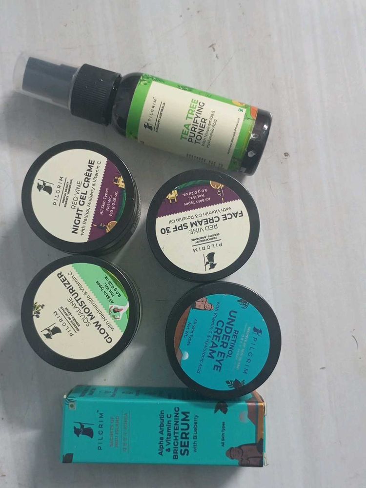 Pilgrim Skincare Set - Toner, Moisturizer &amp; More