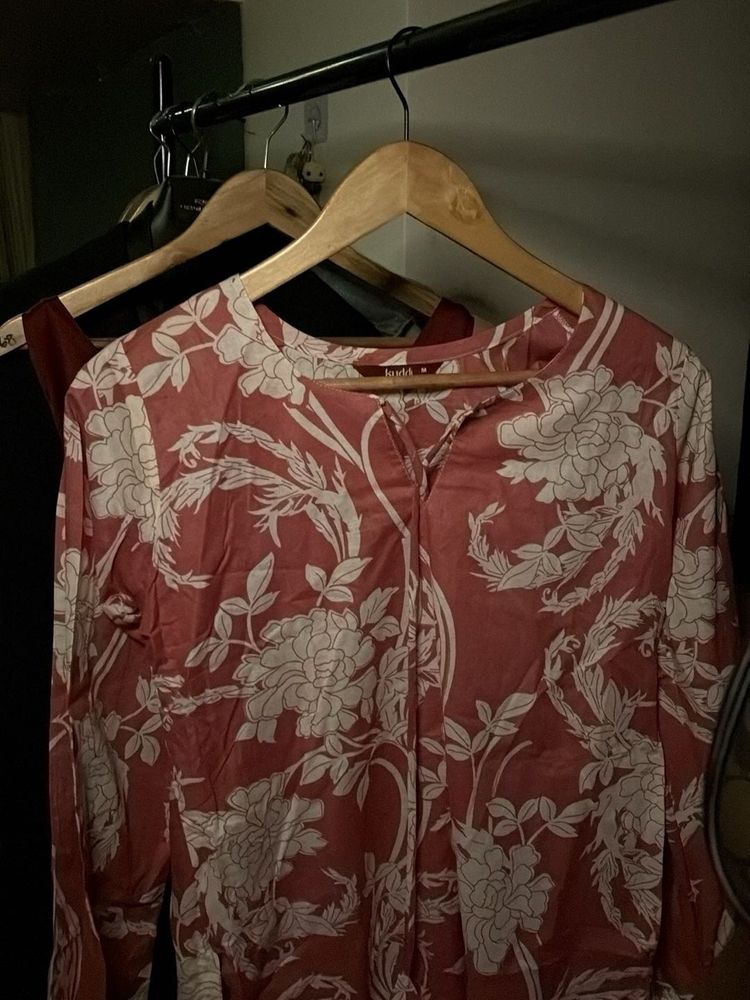 Elegant Floral Print Kurta