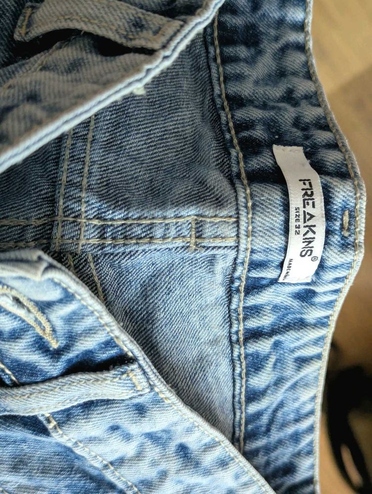 Freakins New Light Wash Denim Jeans