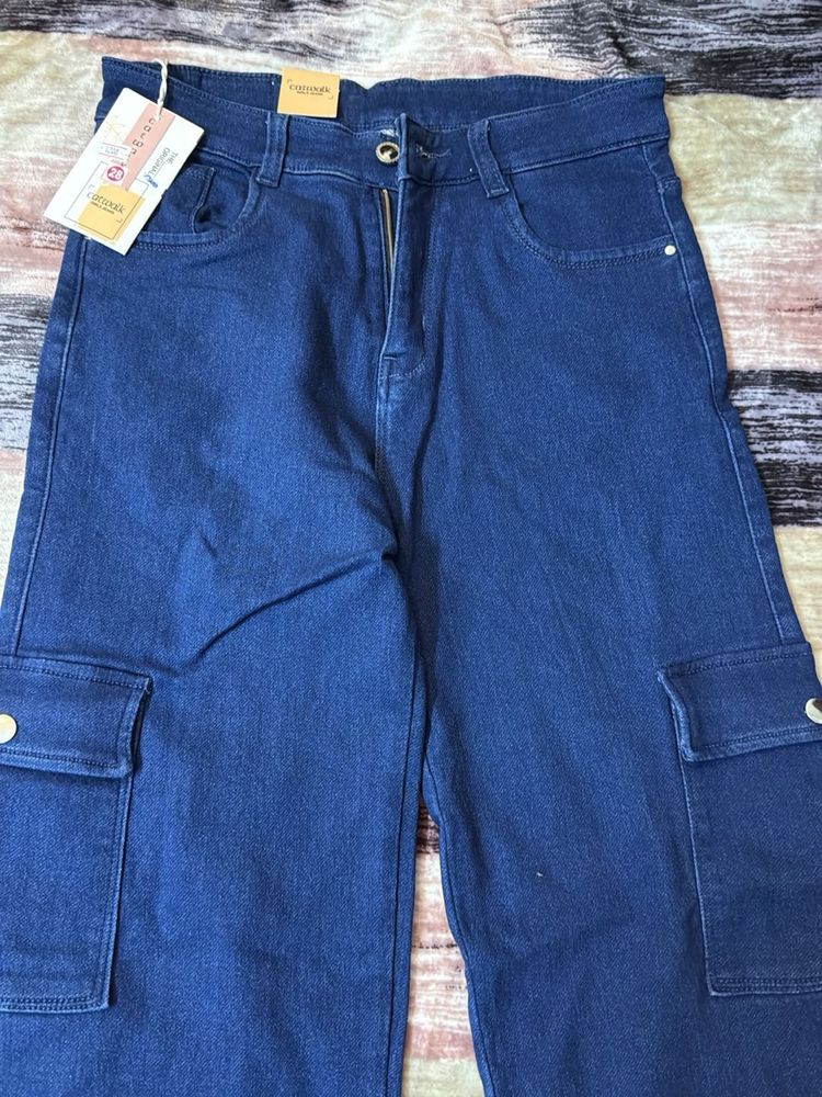 Cargo Jeans - Trendy &amp; Stylish!