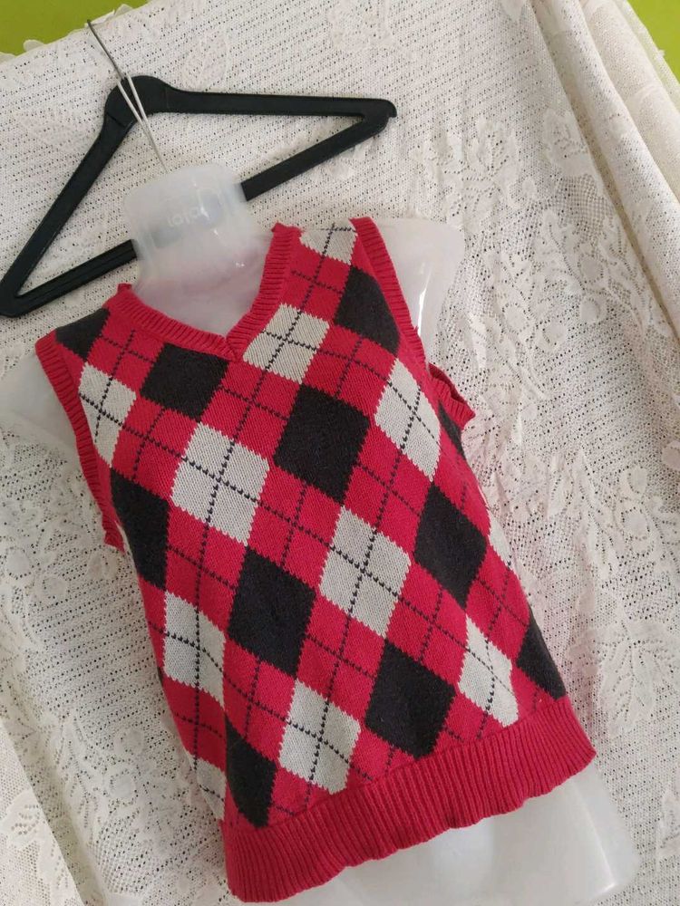 Argyle Knit Vest - Classic Style