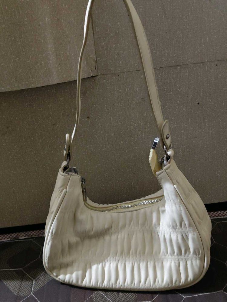 Stylish butter yellow Ruched Shoulder Bag